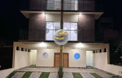 Casa de condomínio com 3 quartos e 2 banheiros para alugar