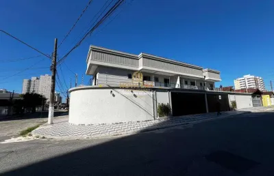 Sobrado, guilhermina, 3 suítes, espaço gourmet, piscina, 2 vagas, 990 mil