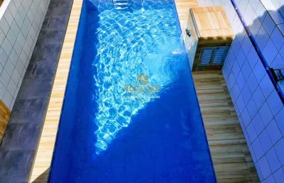 Linda casa na mirim!casa c piscina, espaço gourmet com churrasqueira,2dorm,2vaga
