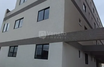 Opções de 2 e 3 dormitórios com sala, cozinha, banheiro, lavanderia e sacada com churrasqueira.