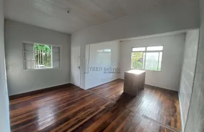 Casa com 3 quartos à venda na Avenida General Barreto Viana, 99, Chácara das Pedras, Porto Alegre