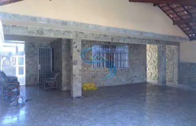 Casa com 3 quartos à venda na Avenida Presidente Kennedy, 15375, Jardim Imperador, Praia Grande