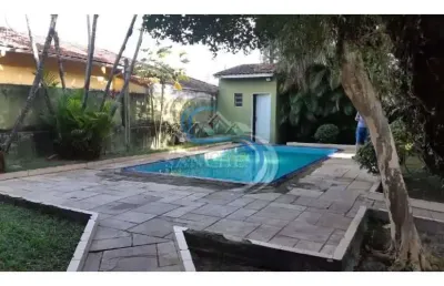 Casa com 3 quartos à venda na Avenida Presidente Kennedy, 15375, Balneário Maracanã, Praia Grande