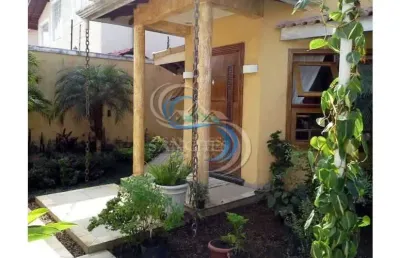 Casa com 2 quartos à venda na Avenida Presidente Kennedy, 15375, Balneário Flórida, Praia Grande