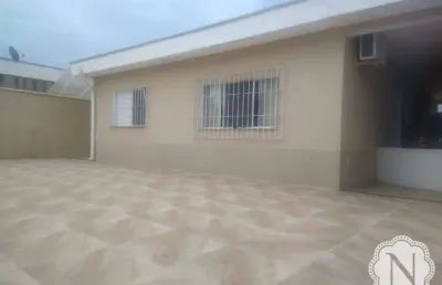 Casa com 3 quartos à venda na Rua Aristídes Gomes Assunção, Jardim Umuarama, Itanhaém