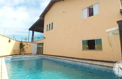 Casa com piscina à venda próximo a praia - gaivota - itanhaém sp