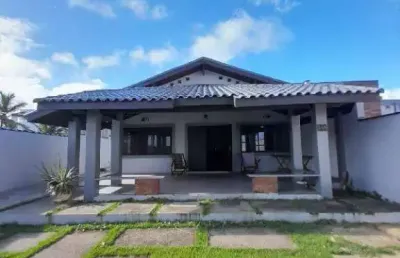 Casa com 2 quartos para alugar na Avenida Presidente Vargas, Centro, Itanhaém