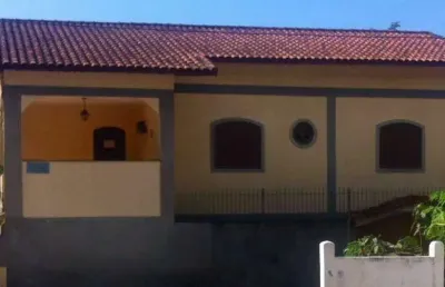 Casa à venda com 4 quartos no bairro praia dos sonhos