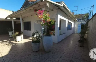 Casa com 4 quartos à venda na Rua Maria Antonia Lopes Leitao, Jardim Ivoty, Itanhaém