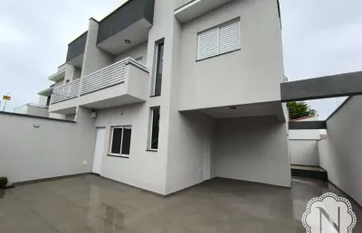 Casa à venda com 3 quartos no bairro jamaica (praia)