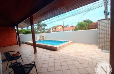 Casa com 4 quartos à venda na Avenida Pedro Walmore De Araújo, Balneário Tupy, Itanhaém