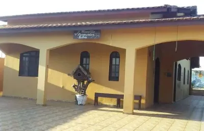 Casa à venda com 3 quartos no bairro jamaica (praia)