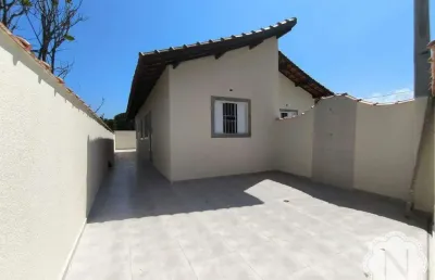 Casa à venda com 2 quartos no bairro gaivota (praia)
