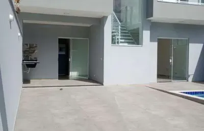 Sobrado à venda com 3 quartos no bairro cibratel ii