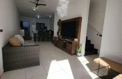 Sobrado à venda com 2 quartos no bairro praia dos sonhos