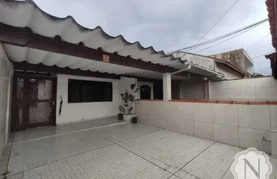 Casa com 3 quartos à venda na Rua Leao Xiii, Suarão, Itanhaém