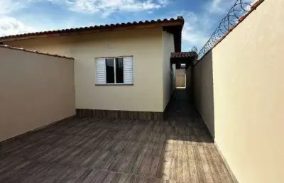 Casa à venda com 2 quartos no bairro nova itanhaém (interior)