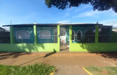 Casa comercial com 11 salas para alugar na Avenida Santos Dumont, 322, Boa Vista, Londrina