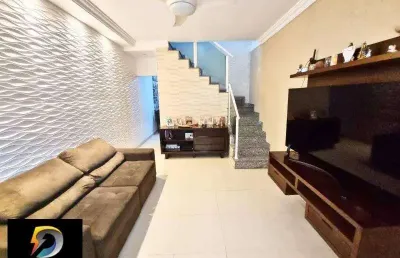 Olha que oportunidade incrível! este sobrado de rua é simplesmente perfeito para você e sua família!!