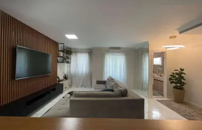 Maravilhoso sobrado em condomínio fechado com 187 m²  na vila alto de sano andré, com 3 suítes,  jacuzzi, churrasqueira privativa e 4 vagas.