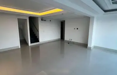 Venha morar em uma cobertura de tirar o fôlego no coração do tatuapé! localização privilegiada a 200m do metrô carrão.