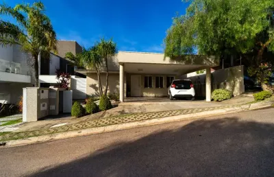Casa no condomínio residencial bosque dos jatobás para venda com 3 quartos, sendo 1 suíte, 230m²