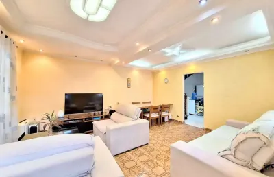 Sobrado para venda em jardim cecy com 2 quartos, 210m²