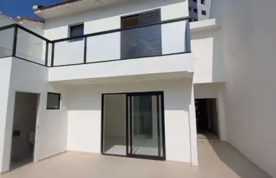 Sobrado desocupado a venda no bairro santa terezinha em sbc com localização privilegiada e pronto para receber você e sua família!