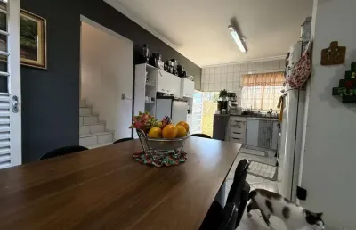 Casa tipo para venda em vila gato com 3 quartos, sendo 1 suíte, 179,550m²