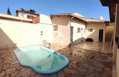 Casa térrea à venda no parque são quirino em campinas. regiões da lagoa taquaral e cpfl
