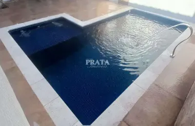 Vila valença s vicente 2 suítes 2 vagas garagem cobertas lazer