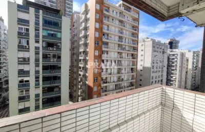 Gonzaga santos sala living com 1 vaga garagem próximo à praia