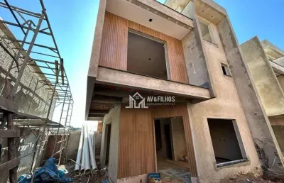 Casa com 3 quartos à venda na Travessa Ferreira, 52, Uberaba, Curitiba