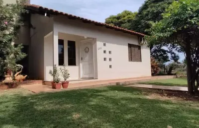 Casa com 3 quartos à venda no Alvorada, Marechal Cândido Rondon 