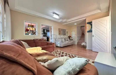 Casa com 3 quartos à venda na rua embaixador hipólito de araújo, 01, rebouças, curitiba, 432 m2 por r$ 2.400.000
