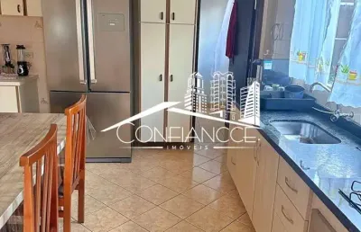 Casa com 3 quartos à venda na rua professor fábio de souza, 010, santa quitéria, curitiba, 230 m2 por r$ 1.350.000