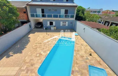 Casa com 8 quartos à venda na rua guilherme pequeno esquina com avenida po, 010, centro, guaratuba, 469 m2 por r$ 1.100.000