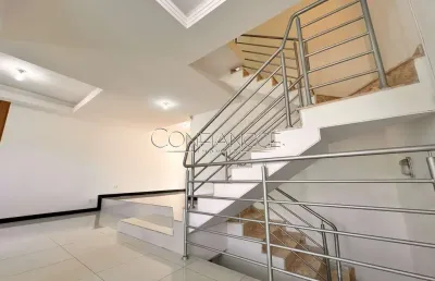 Casa com 3 quartos à venda na rua curupaitis, santa quitéria, curitiba, 192 m2 por r$ 880.000
