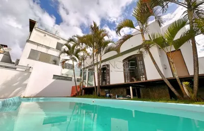 Casa com 5 quartos para alugar na rua salomão guelmann, 100, novo mundo, curitiba, 350 m2 por r$ 9.300