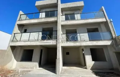 Casa com 3 quartos à venda na rua 25 de agosto, 100, xaxim, curitiba, 158 m2 por r$ 959.000