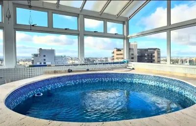 Cobertura com 3 quartos para alugar na rua bom jesus, 21, juvevê, curitiba, 319 m2 por r$ 16.500