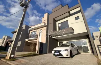 Casa com 3 quartos para alugar na rua irma schreiner maran, 503, santa cândida, curitiba, 137 m2 por r$ 7.000