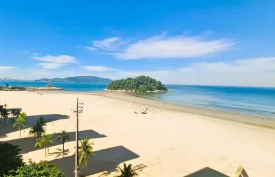 !!oportunidade!! maravilhoso apto. pé na areia clássico c/ 190m² úteis - 04 dormitórios sendo 01 suíte master - 05 banheiros - 02 vagas por r$ 1.499m