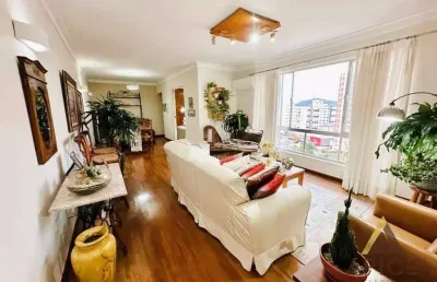 Lindo apartamento padrão com vista mar - 147m² úteis - 03 dorm. sendo 01 suíte - 03 w.c - dependência completa - 01 vaga demarcada - ponta da praia
