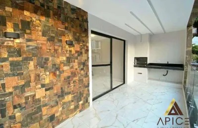 Linda casa sobreposta alta nova com 140m² úteis - 03 suítes - 04 banheiros - varanda gourmet - churrasqueira - 02 vagas de garagem por r$ 979 mil