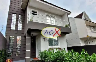 Sobrado com 3 dormitórios à venda, 141 m² por r$ 688.000 - santa cândida - curitiba/pr