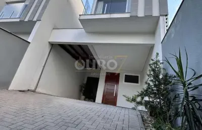 Casa com 3 quartos à venda na Rua Francisco Nicodemus, Saguaçu, Joinville