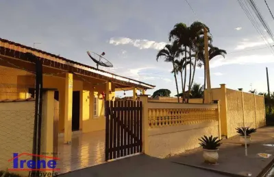 Casa com piscina, contendo 3 dormitorios  à venda, 135 m² por r$ 555.000 - balneario gaivotas - itanhaém/sp