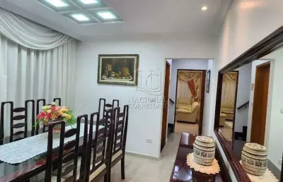 Sobrado a venda no bairro parque marajoara em santo andré. sendo 198 m² de área construída, valor de r$ 675.000,00