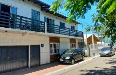 Casa estilo pousada á venda com 10 quarto(s),  barra da lagoa, florianópolis - ca1540
